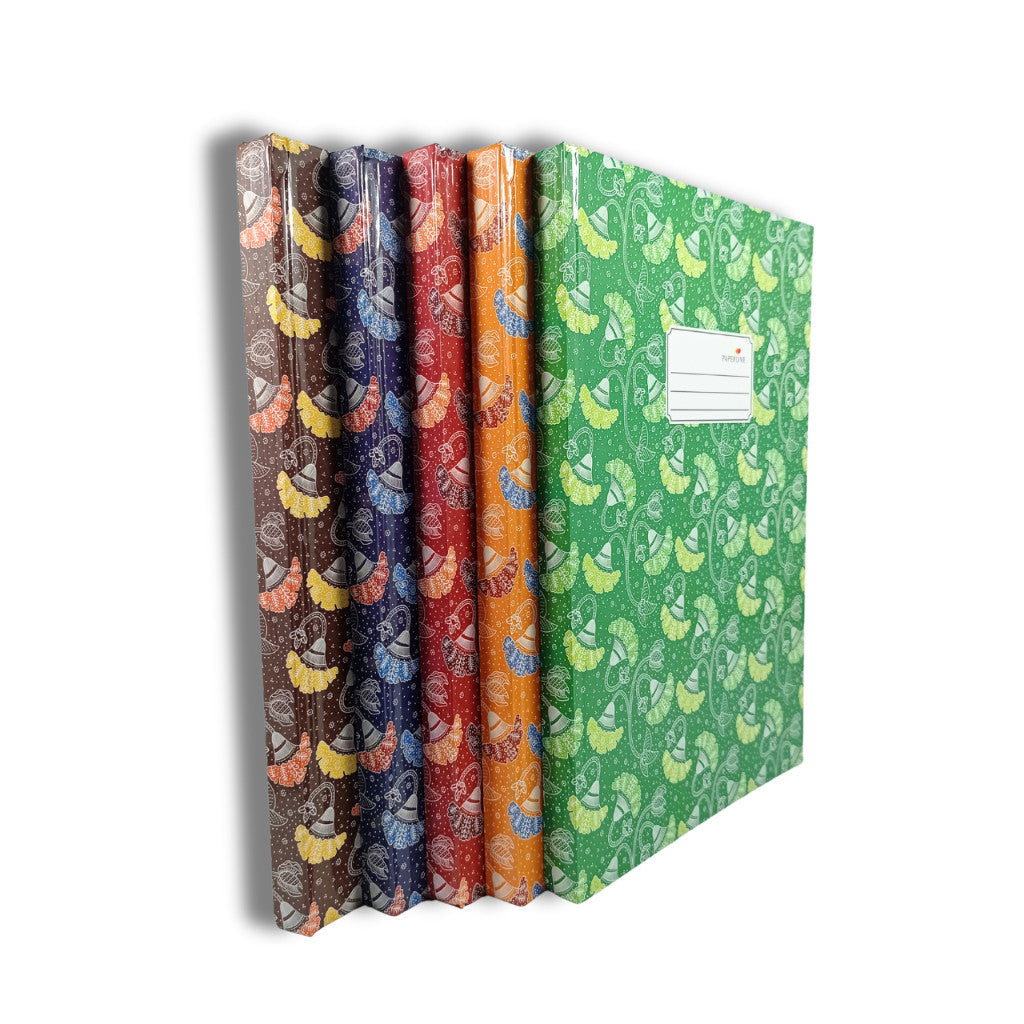 PAPERLINE - Buku Catatan Tebal Ukuran Folio Hard Cover Batik Random isi 200 lembar - Pcs